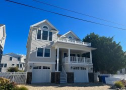  137 7th Street