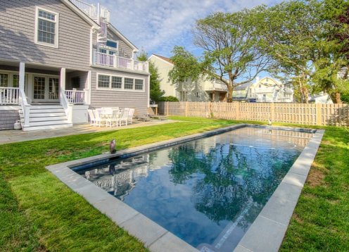 6 Bdrm w Pool in Beach Haven, Oceanside!