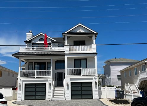 NEW 6 beds, 3.5 baths w HEATED  POOL  in the Heart of Beach Haven