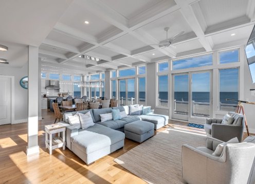 Luxury Oceanfront Beach House with POOL