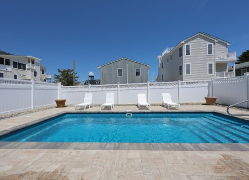 INGROUND POOL4BR2.5BAHolgateSPECIAL June 6 WK $3500 Avail June Jul Aug