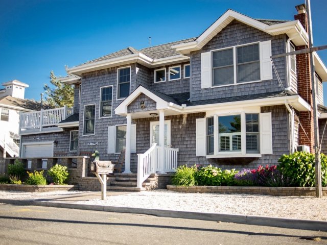 Classic Ocean Block Shore House with amazing Outdoor space