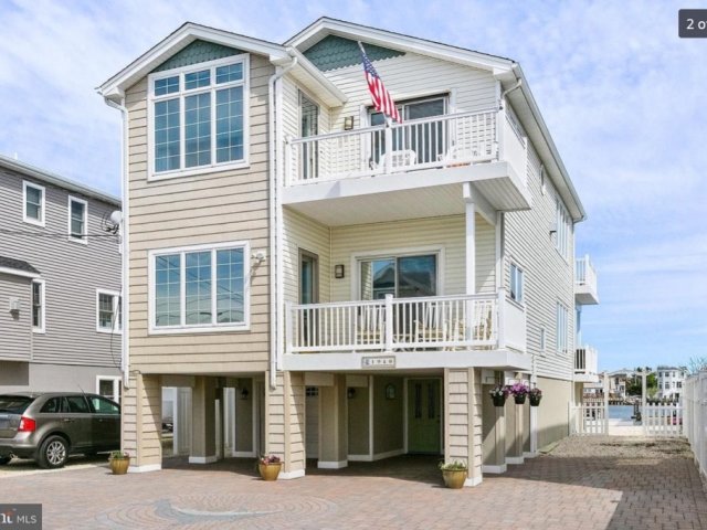 Waterfront Oasis Breathtaking Views On Bay w Boat Dock