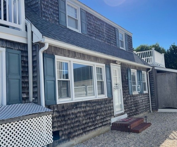4 BR 2 BA Ocean block -  just steps to the Beach!!!!