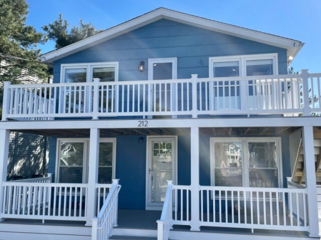 Ocean Block, Beach Haven, 3 houses to beach, 2nd story, 3 bedrooms