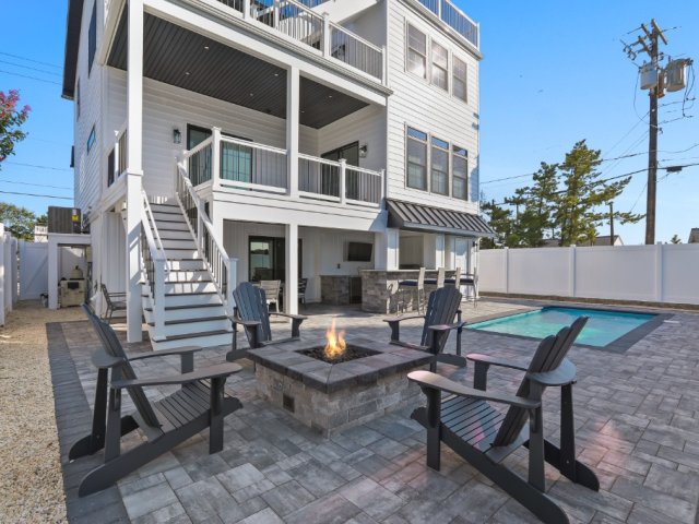 ONLY 1 Week Left Summer 26! NEW 5-BR 7 Houses to beach wElevator&Pool