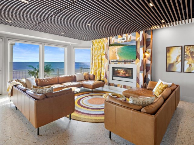 Luxury Oceanfront Retreat in Surf City- 6 Bdrm, Rooftop Pool