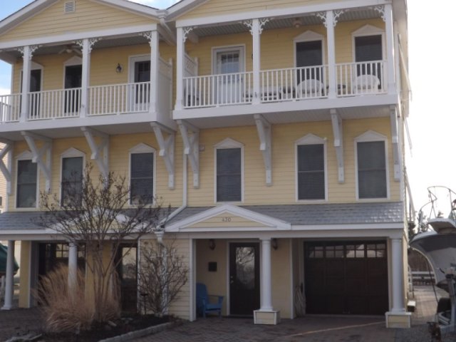 Key West Charm In The Heart Of Beach Haven