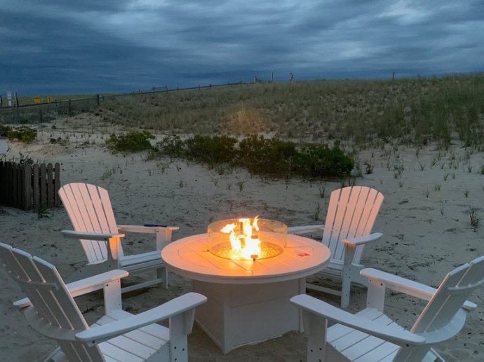 Beach Haven Oceanfront! A+++Location! August 29-Sept 5th available!!